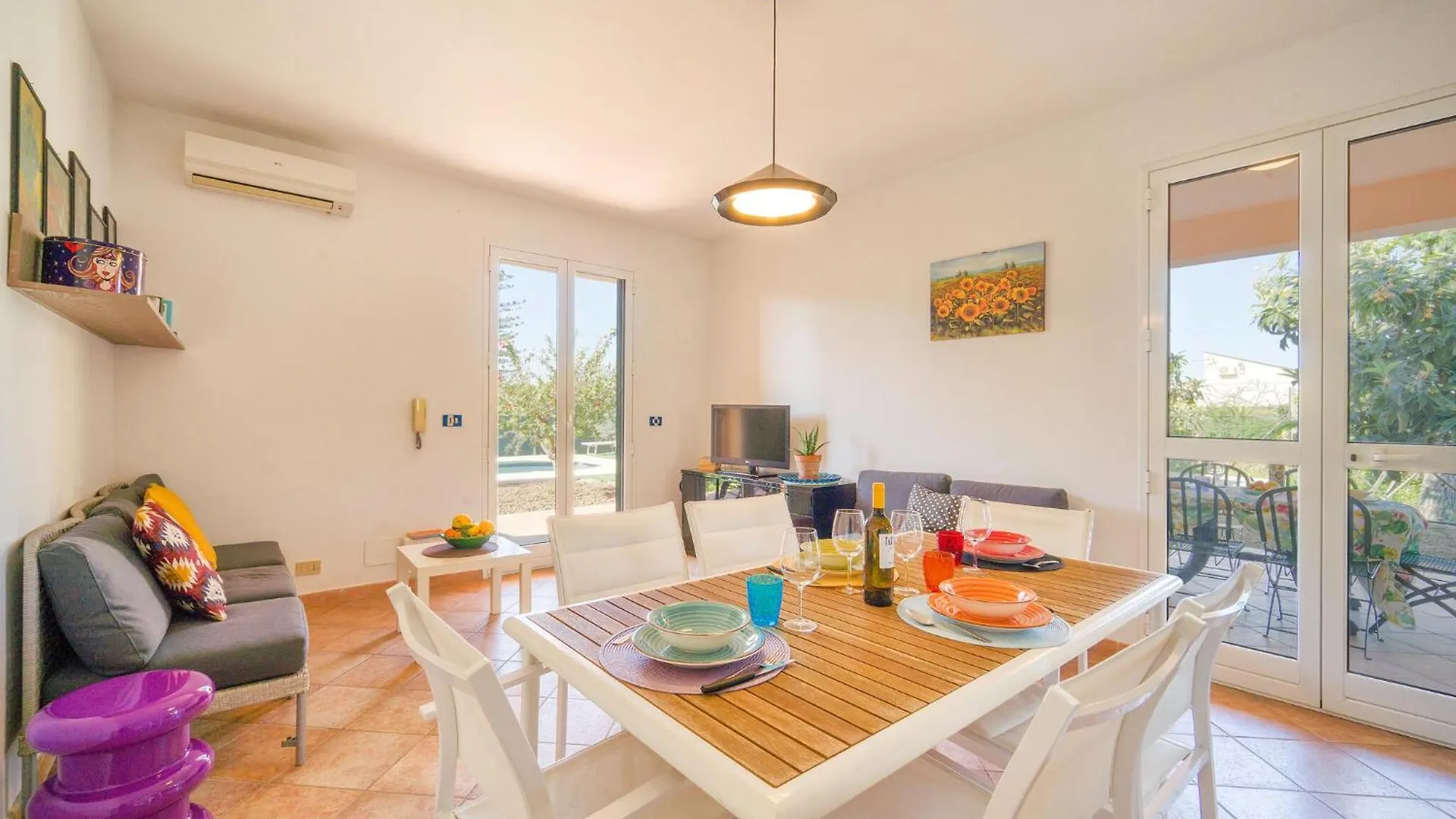 Lovely Home In Piane Vecchie,Lascari With Wifi