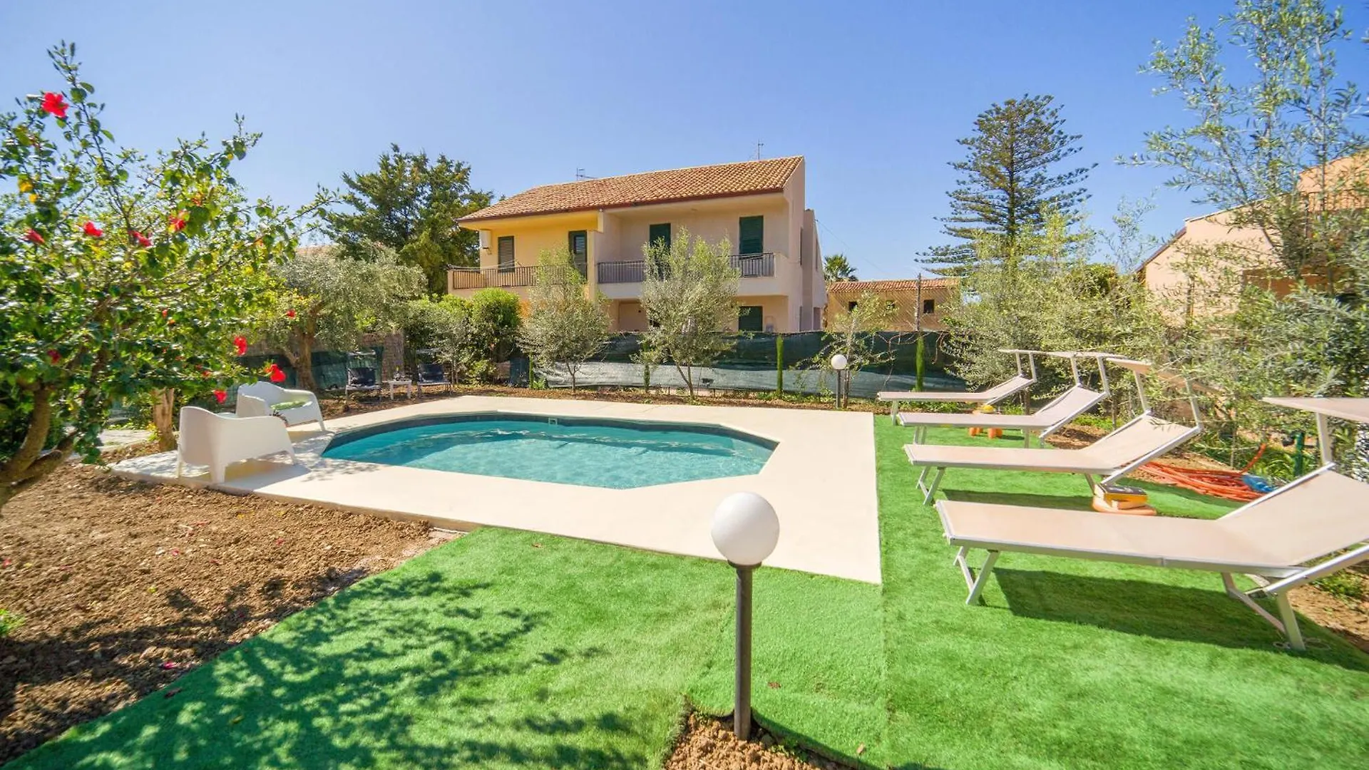 Lovely Home In Piane Vecchie,Lascari With Wifi